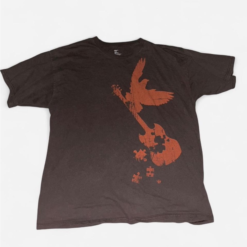 GAP Dark Brown Tee with Orange Dove Design